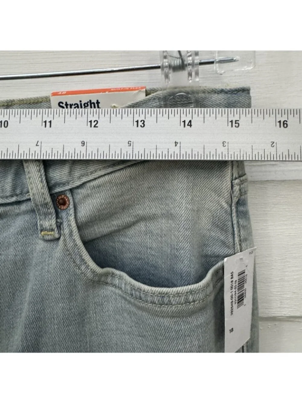 Old Navy Boys 18 Straight Built-In Flex Distressed Jeans Adjustable Waist NWT